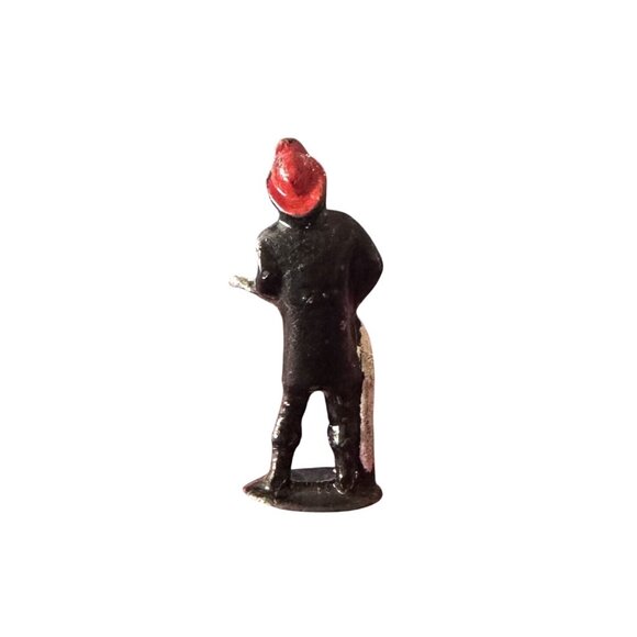 Barclay Manoil Type Lead Figure Fireman With Fire Hose 1950s 1.75" Tall Lead Toy - Picture 3 of 6